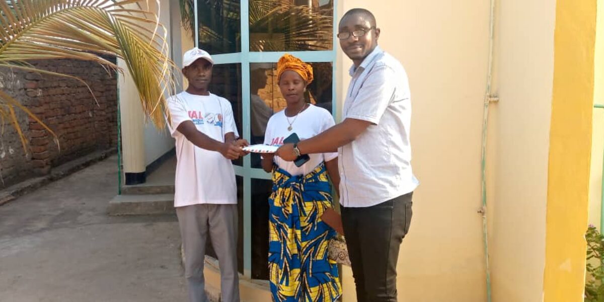 Lweba : Le Groupe des Femmes Entrepreneurs Kataroho reçoit un financement de la Fondation DAL pour un projet de saponification